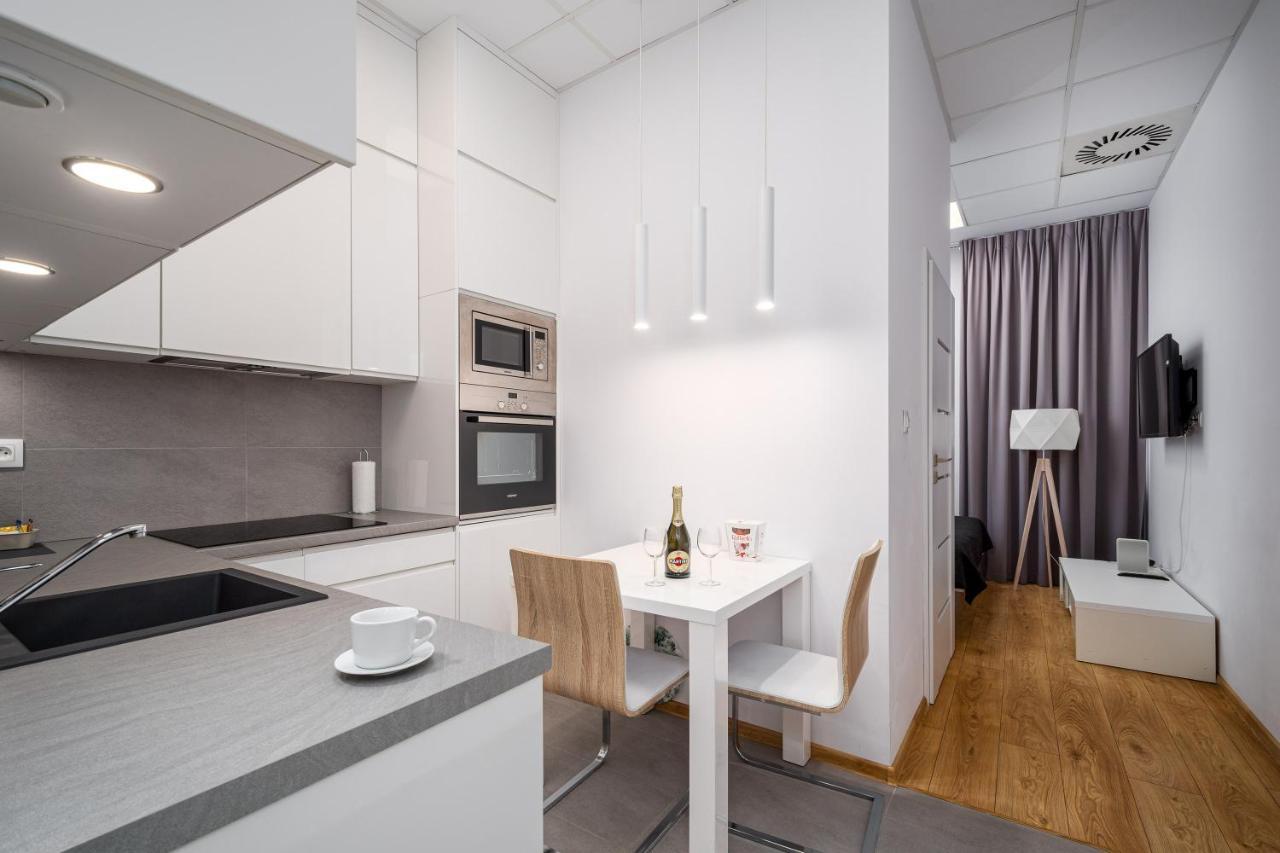 Varsovla Apartments Exteriér fotografie
