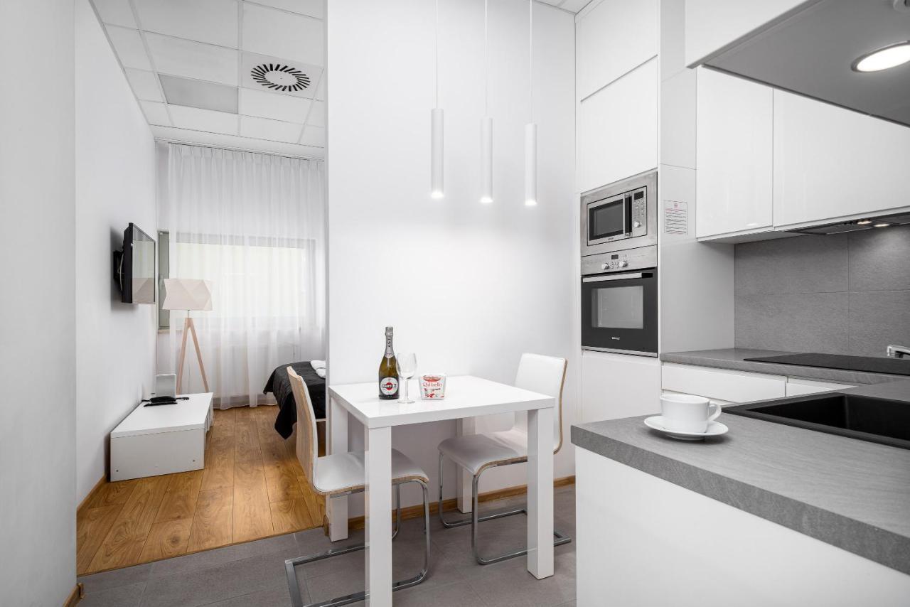 Varsovla Apartments Exteriér fotografie